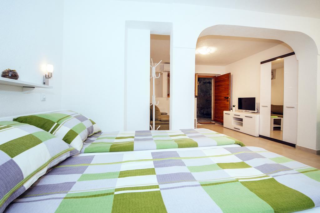 Apartmani Ema Zadar Buitenkant foto