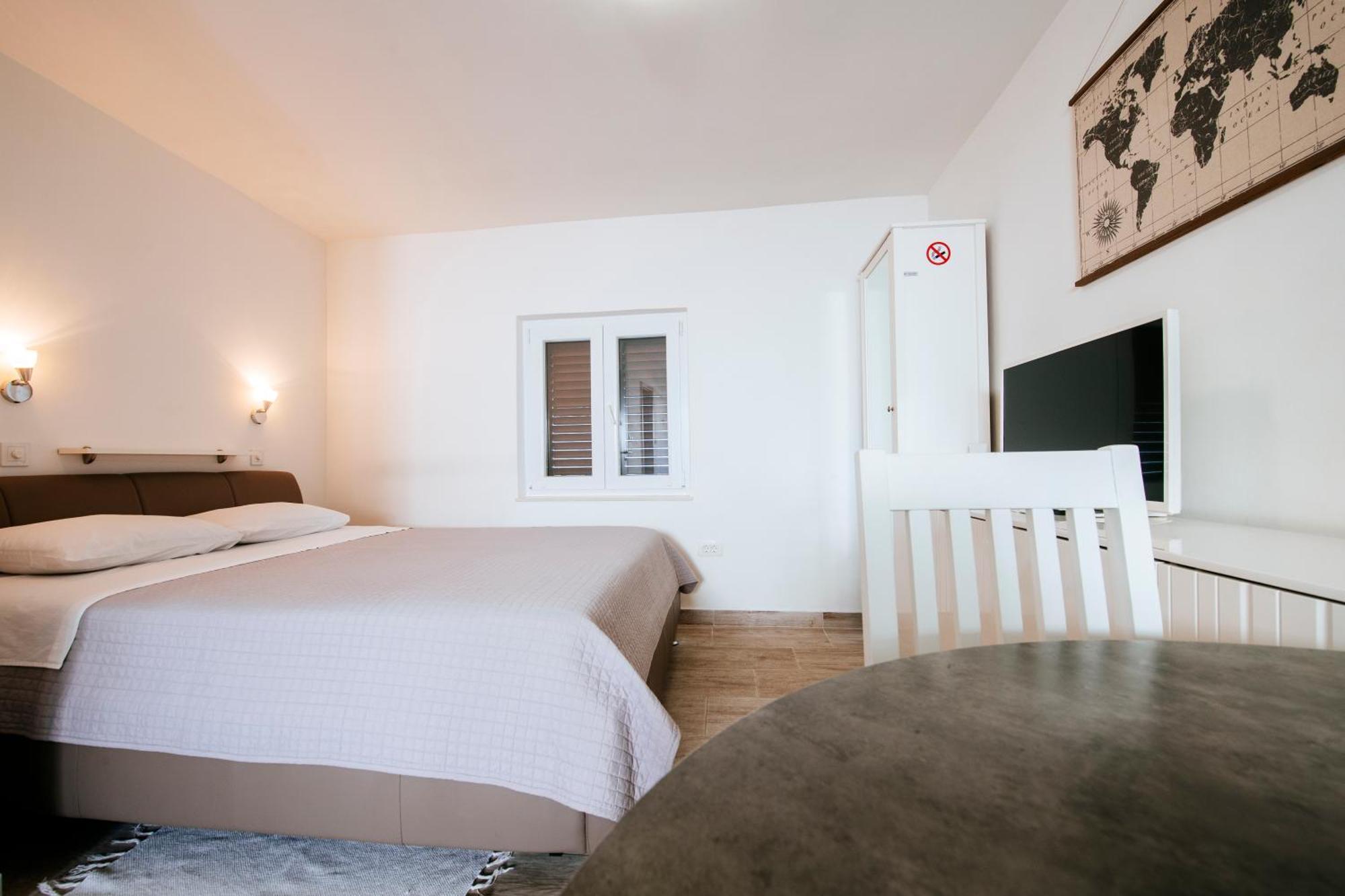 Apartmani Ema Zadar Buitenkant foto