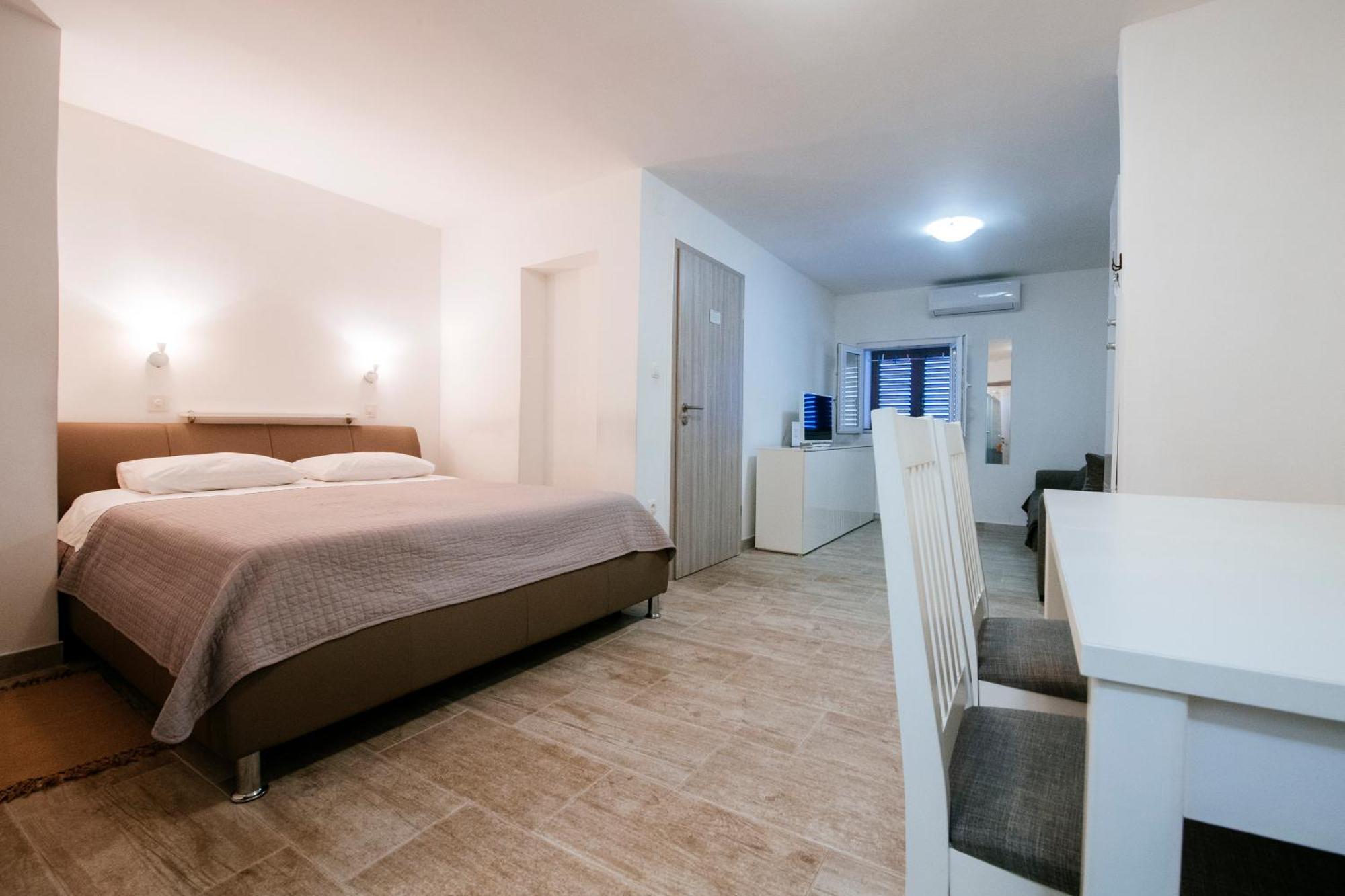 Apartmani Ema Zadar Buitenkant foto