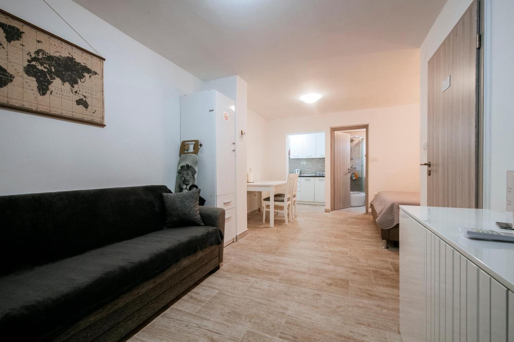 Apartmani Ema Zadar Buitenkant foto
