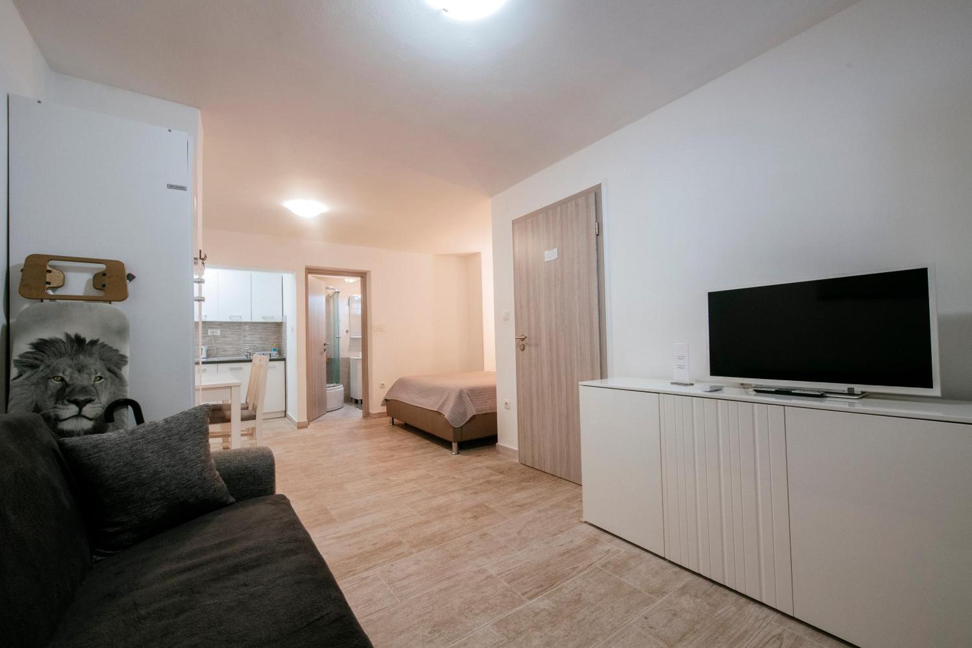 Apartmani Ema Zadar Buitenkant foto